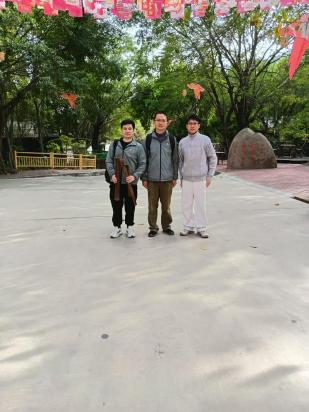 仲恺科技特派员赴潮州开展竹材油漆技术调研及驻镇帮扶工作交流