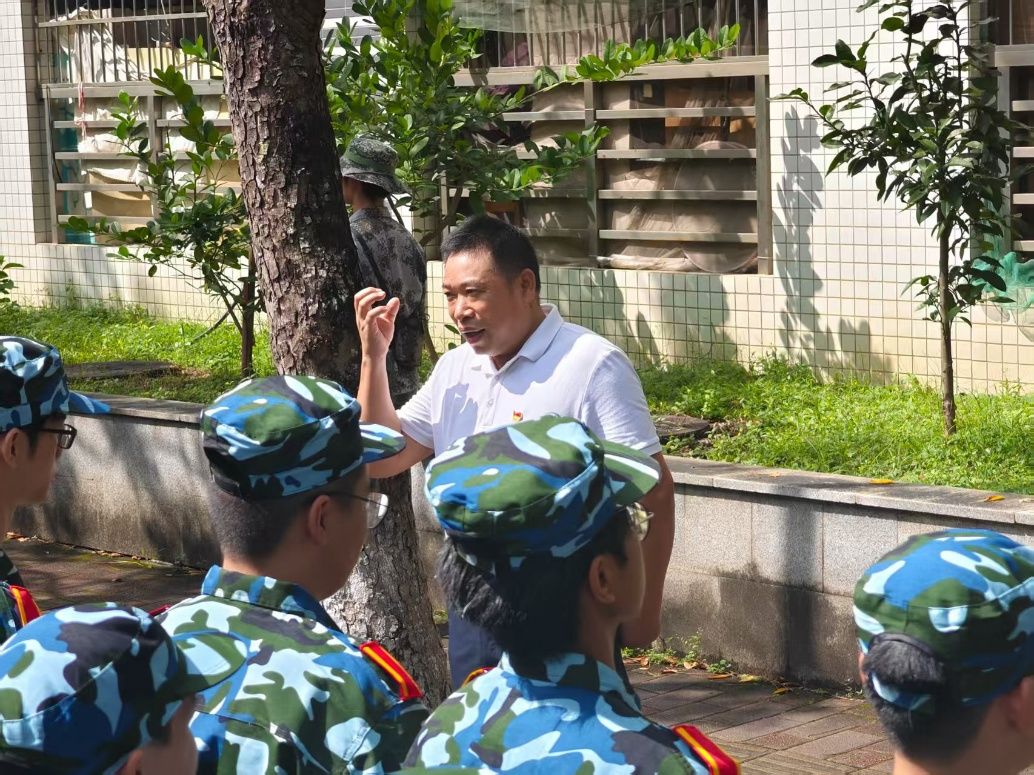 今年会官方网站开展2025级新生军训动员活动